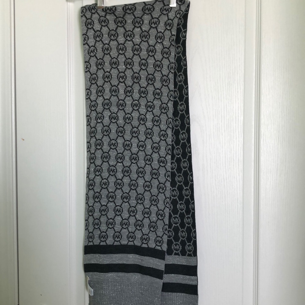 Michael Kors Grey/Black Logo Scarf
